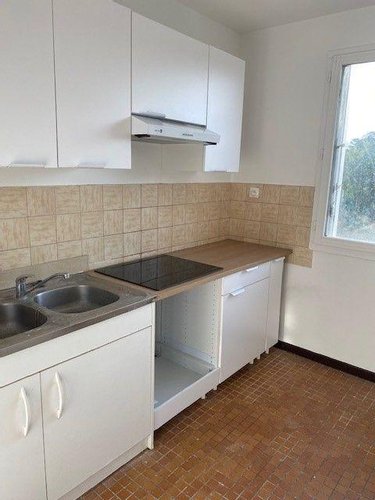 Location appartement Nogent-le-Rotrou 28400 Eure-et-Loir 74 m2 3 pièces 680 euros