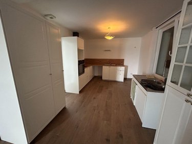 Location maison Saint-Laurent-de-la-Plaine 49290 Maine-et-Loire 149 m2 6 pièces 950 euros