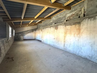 Immeuble a vendre Nîmes 30000 Gard 421 m2  550000 euros