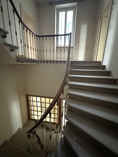 Immeuble a vendre Nîmes 30000 Gard 421 m2  550000 euros