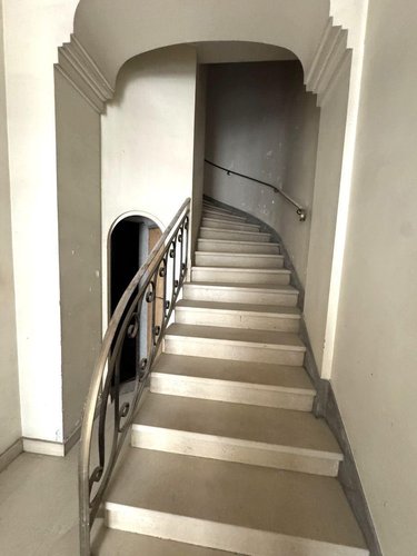 Immeuble a vendre Nîmes 30000 Gard 421 m2  550000 euros