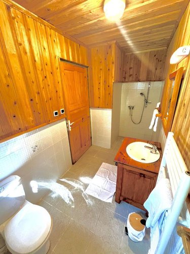 propriete a vendre Cilaos 97413 Réunion 640 m2 20 pièces 609000 euros