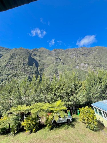 propriete a vendre Cilaos 97413 Réunion 640 m2 20 pièces 609000 euros