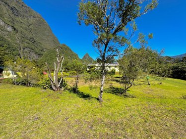 propriete a vendre Cilaos 97413 Réunion 640 m2 20 pièces 609000 euros