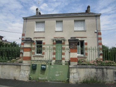 Immeuble a vendre Châteauroux 36000 Indre 167 m2  150000 euros