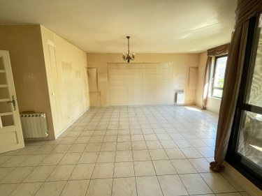 Appartement a vendre Manosque 04100 Alpes-de-Haute-Provence 91 m2 3 pièces 241800 euros