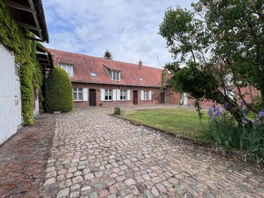 Maison a vendre Hazebrouck 59190 Nord 210 m2 7 pièces 364000 euros