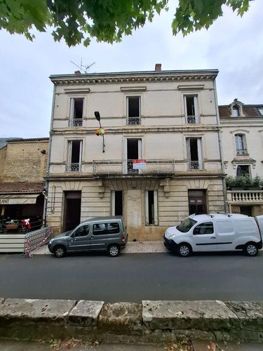 Immeuble a vendre Sarlat-la-Canéda 24200 Dordogne 229 m2  240500 euros