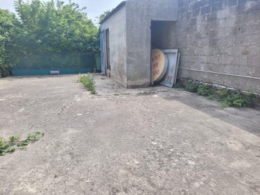 Fonds et murs commerciaux a vendre Calais 62100 Pas-de-Calais 110 m2  137500 euros