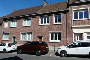 Immeuble a vendre Eu 76260 Seine-Maritime 131 m2  185000 euros