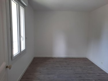 Location appartement Vailly-sur-Aisne 02370 Aisne 44 m2 3 pièces 490 euros