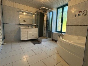 Maison a vendre Baugé-en-Anjou 49150 Maine-et-Loire 140 m2 9 pièces 229900 euros