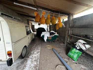 Garage et parking a vendre Villeneuve-sur-Yonne 89500 Yonne 65 m2  9000 euros