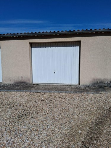 Location maison Mesnils-sur-Iton 27240 Eure 66 m2 3 pièces 700 euros