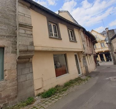 Immeuble a vendre Pontivy 56300 Morbihan 205 m2  210000 euros