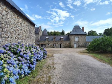 propriete a vendre Carentoir 56910 Morbihan 295 m2 6 pièces 593000 euros