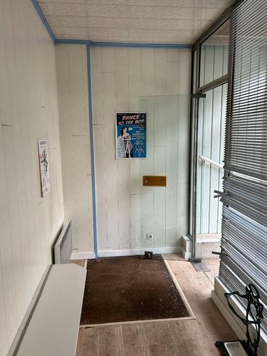 Fonds et murs commerciaux a vendre Rosporden 29140 Finistère 47 m2  63600 euros