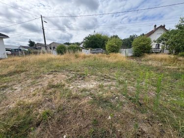Terrain a batir a vendre Salbris 41300 Loir-et-Cher 695 m2  23300 euros