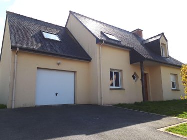 Location maison Irodouër 35850 Ille-et-Vilaine 98 m2 5 pièces 870 euros