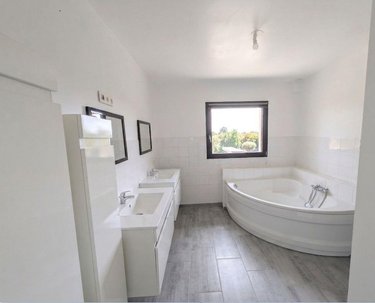 Maison a vendre Locunolé 29310 Finistère 198 m2  483135 euros
