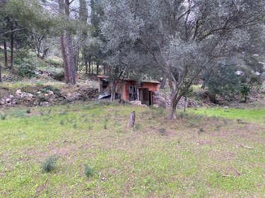 Terrains de loisirs bois etangs a vendre Toulon 83000 Var 1465 m2  85200 euros