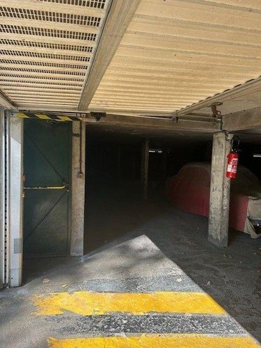 Garage et parking a vendre La Madeleine 59110 Nord  10000 euros