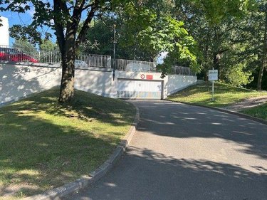 Garage et parking a vendre La Madeleine 59110 Nord  10000 euros