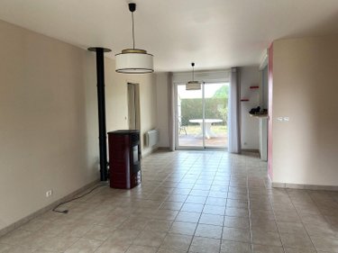 Location maison Saint-Denis-Lanneray 28200 Eure-et-Loir 92 m2 4 pièces 841 euros