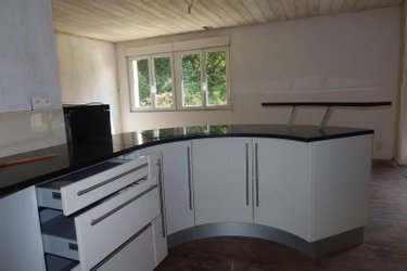 Maison a vendre Botmeur 29690 Finistère 127 m2 6 pièces 136600 euros