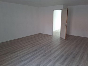Appartement a vendre Mirambeau 17150 Charente-Maritime 119 m2 4 pièces 190800 euros