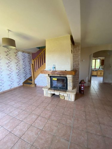 Maison a vendre Ally 15700 Cantal 110 m2  201400 euros