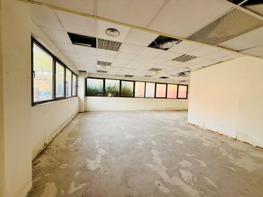 Fonds et murs commerciaux a vendre Marseille 14e Arrondissement 13014 Bouches-du-Rhône  572000 euros