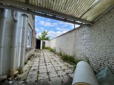 Immeuble a vendre Bailleul 59270 Nord 200 m2  184450 euros