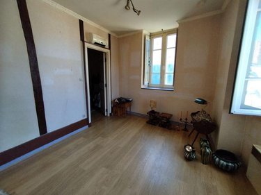 Appartement a vendre Cluis 36340 Indre 98 m2 5 pièces 43000 euros