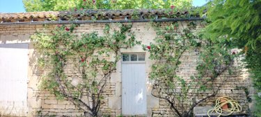 Maison a vendre Périgné 79170 Deux-Sèvres 338 m2 10 pièces 435700 euros