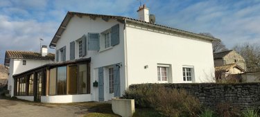 Maison a vendre Périgné 79170 Deux-Sèvres 270 m2 11 pièces 229700 euros