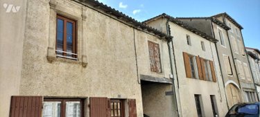 Immeuble a vendre Lezay 79120 Deux-Sèvres 325 m2  106100 euros