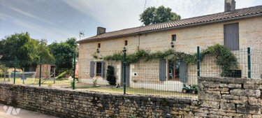 Maison a vendre Sainte-Soline 79120 Deux-Sèvres 161 m2 5 pièces 178200 euros