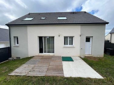 Maison a vendre Trangé 72650 Sarthe 104 m2  272900 euros