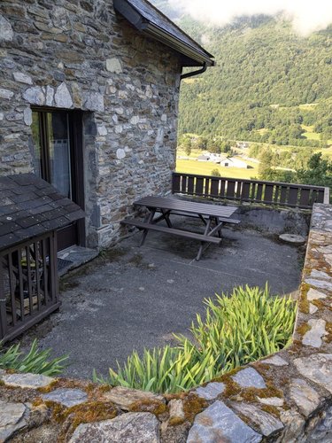 Appartement a vendre Esquièze-Sère 65120 Hautes-Pyrénées 56 m2 4 pièces 185500 euros