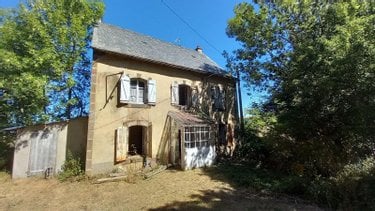 Maison a vendre Marcenat 15190 Cantal 107 m2  75000 euros