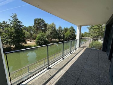 Appartement a vendre Bordeaux 33000 Gironde 69 m2  231000 euros