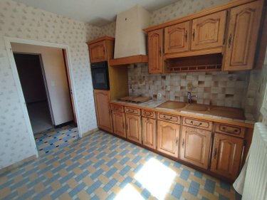 Maison a vendre Allonnes 72700 Sarthe 92 m2 7 pièces 168000 euros