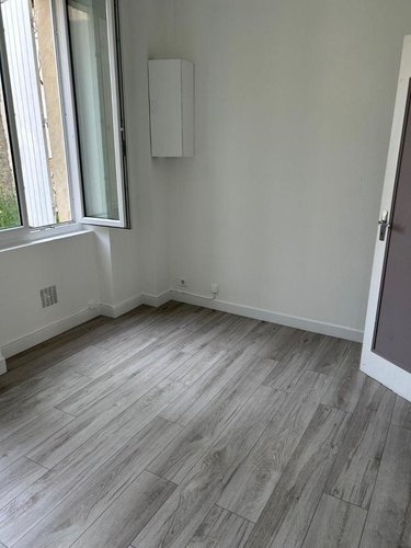 Location immeuble de rapport Nogent-le-Rotrou 28400 Eure-et-Loir 39 m2  510 euros
