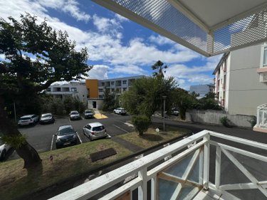 Appartement a vendre Sainte-Clotilde 97490 Réunion 81 m2 4 pièces 171000 euros