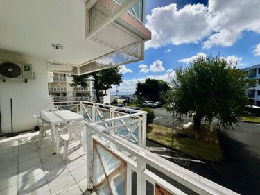 Appartement a vendre Sainte-Clotilde 97490 Réunion 81 m2 4 pièces 171000 euros