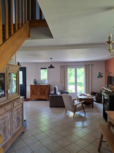 Maison a vendre Le Vigean 15200 Cantal 120 m2 7 pièces 252000 euros