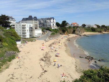Fonds et murs commerciaux a vendre Clohars-Carnoët 29360 Finistère 75 m2  239660 euros