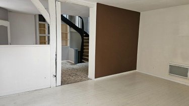 Immeuble a vendre La Suze-sur-Sarthe 72210 Sarthe 160 m2  183000 euros