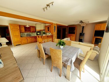 Maison a vendre Plouégat-Guérand 29620 Finistère 165 m2 7 pièces 370975 euros